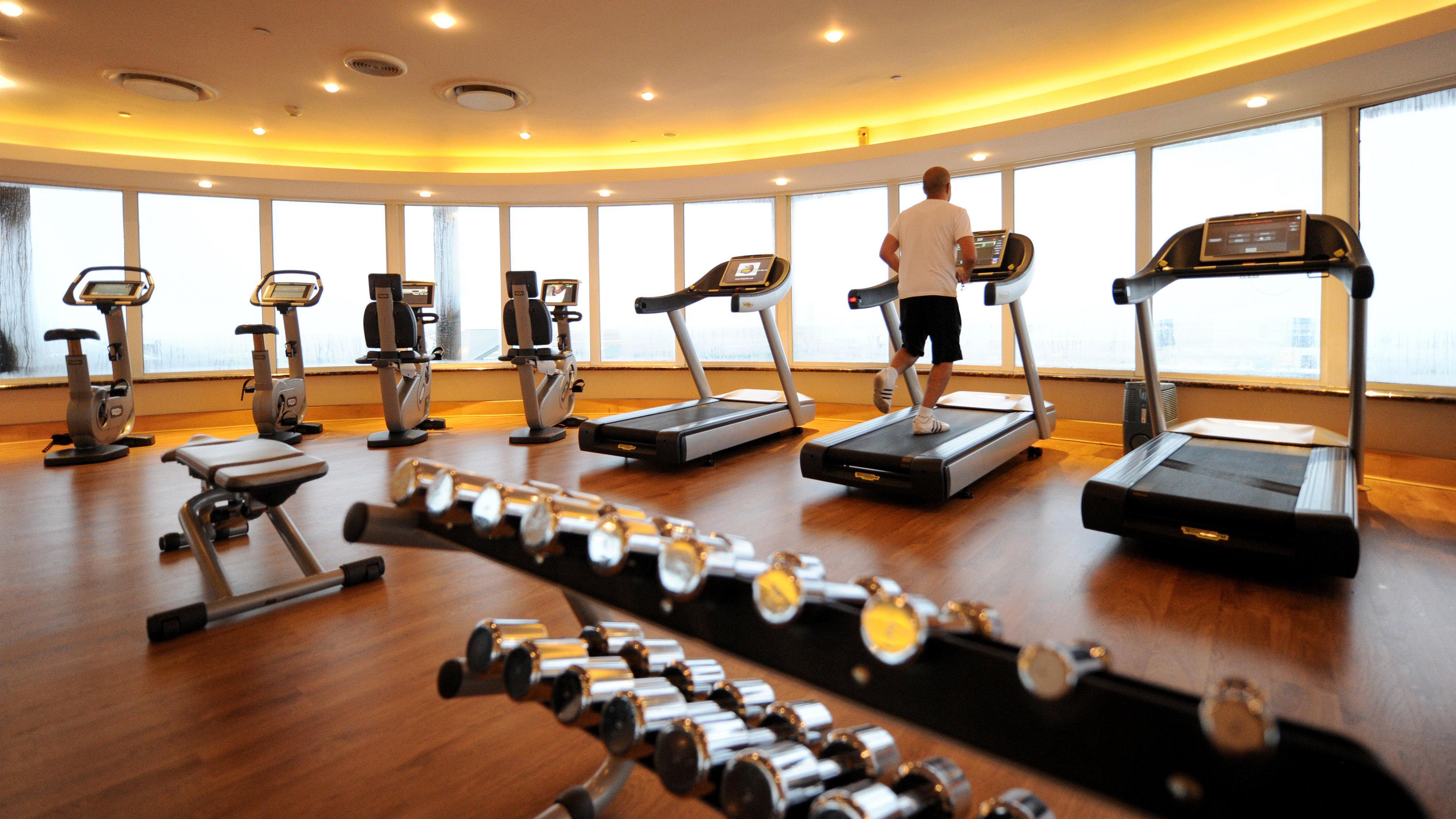 Intercontinental Johannesburg Or Tambo Airport Hotel By Ihg Kempton Park Exterior foto A gym